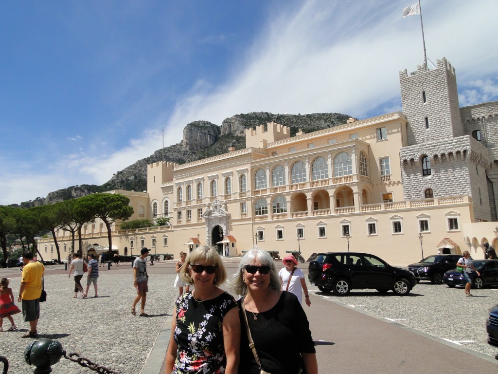 Jill Lehman and Dawn Davis in front of the Prince's Palace